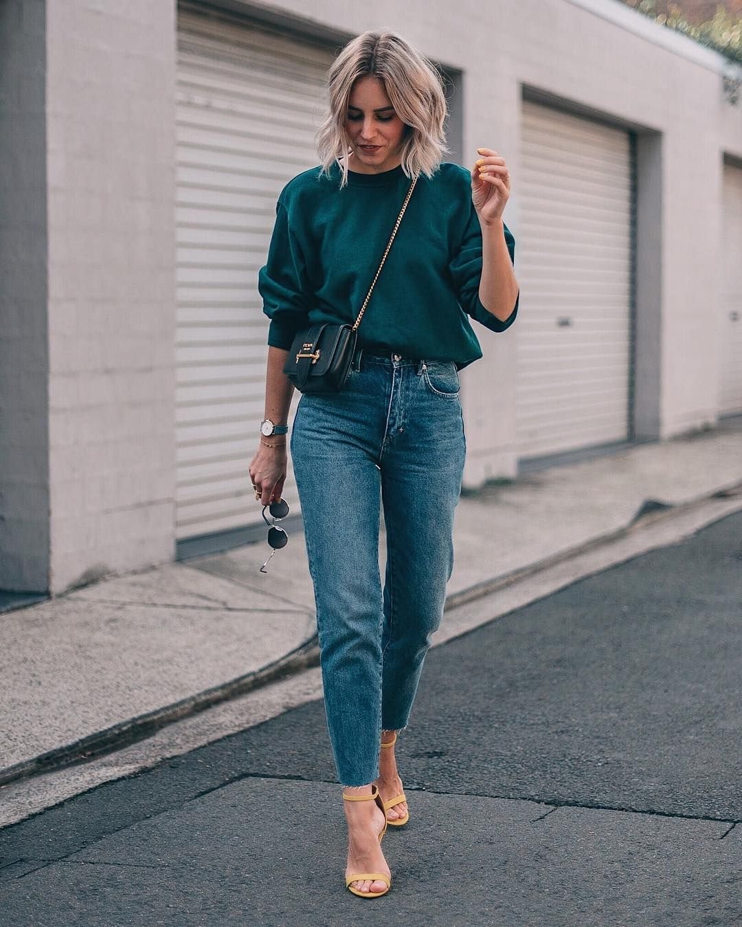 Платье изумруд миди с плиссировкой