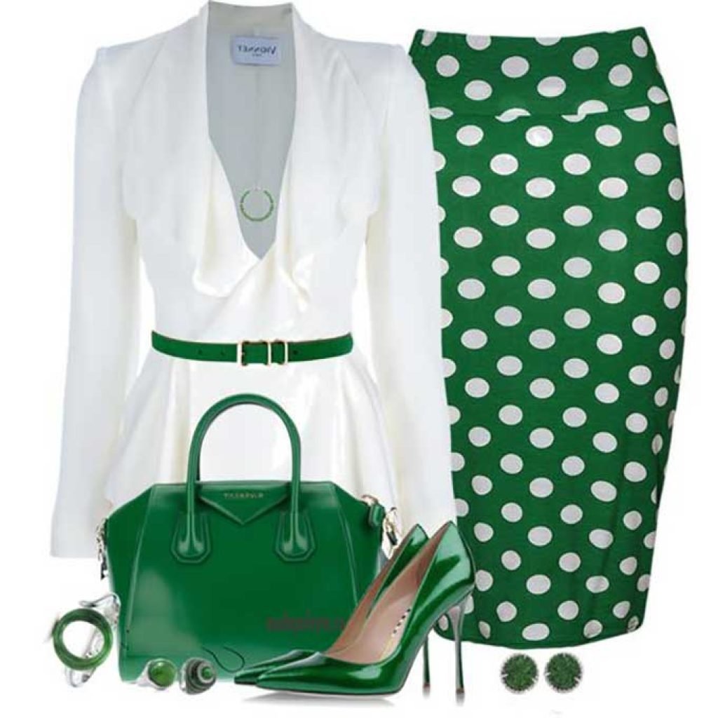 Зеленая блузка стритстайл