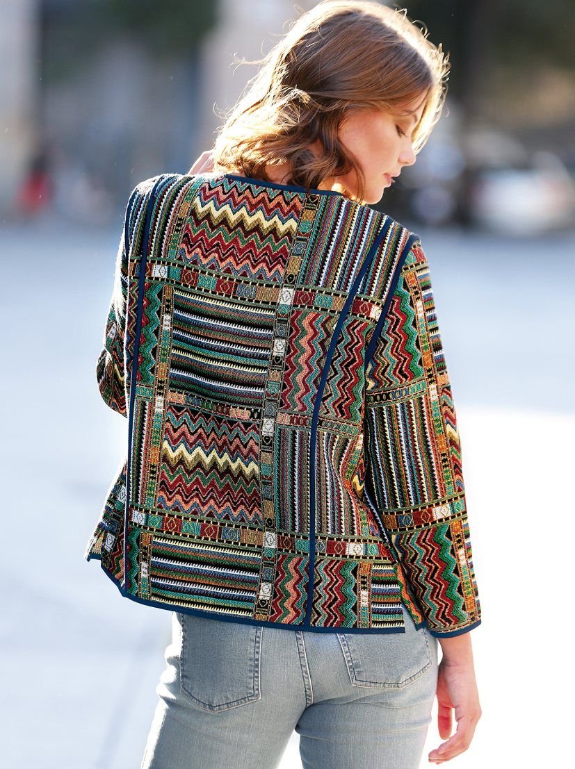 Кофта из бабушкиного квадрата