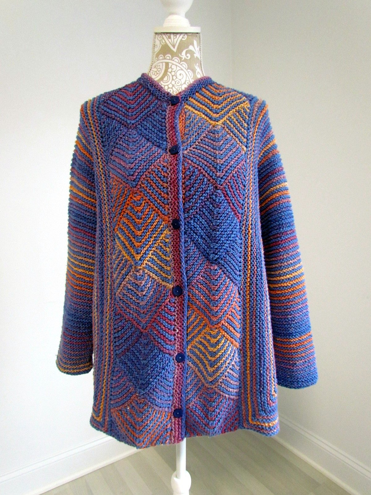 Разноцветный кардиган в полоску