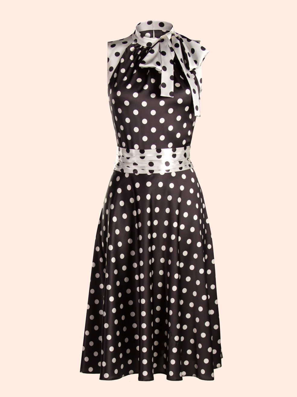 Шелковое платье в горошек
