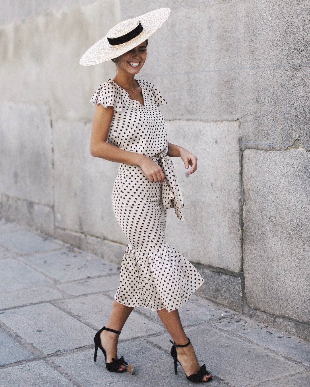 Летний образ со шляпкой