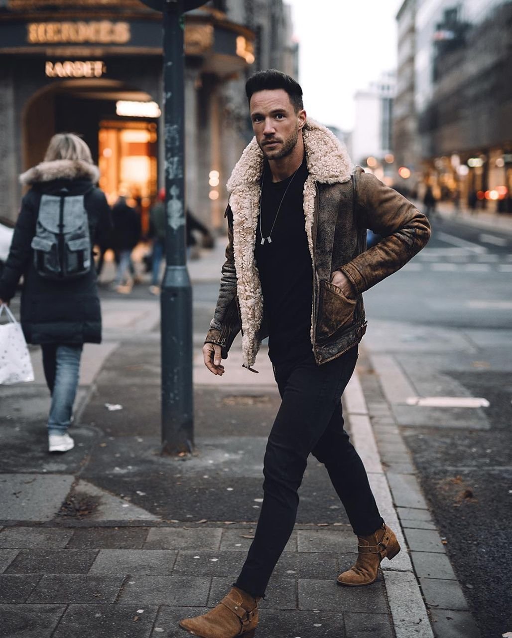 Дубленка мужская коричневая