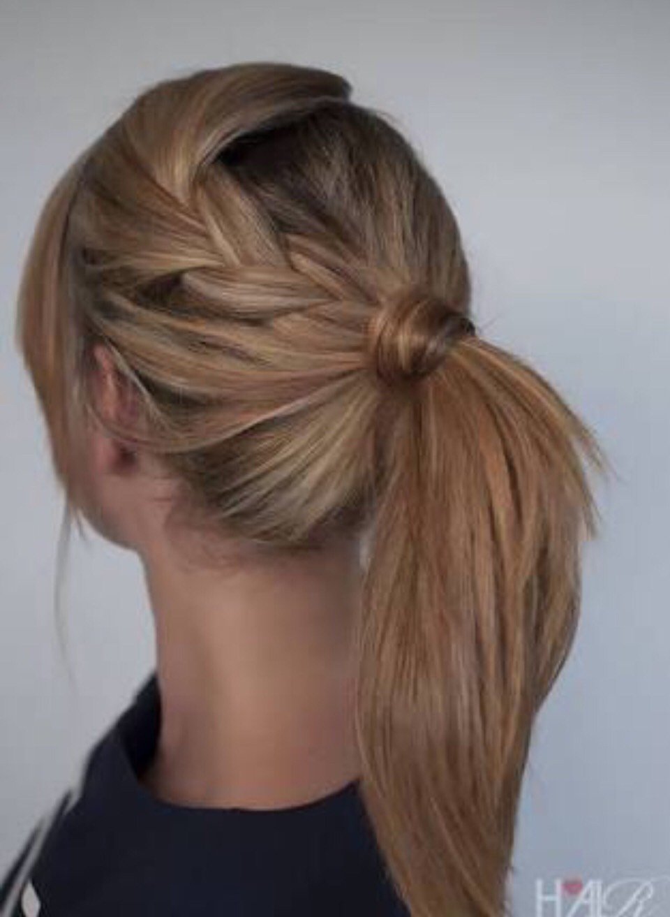 Красивые хвостики для девушек на средние волосы