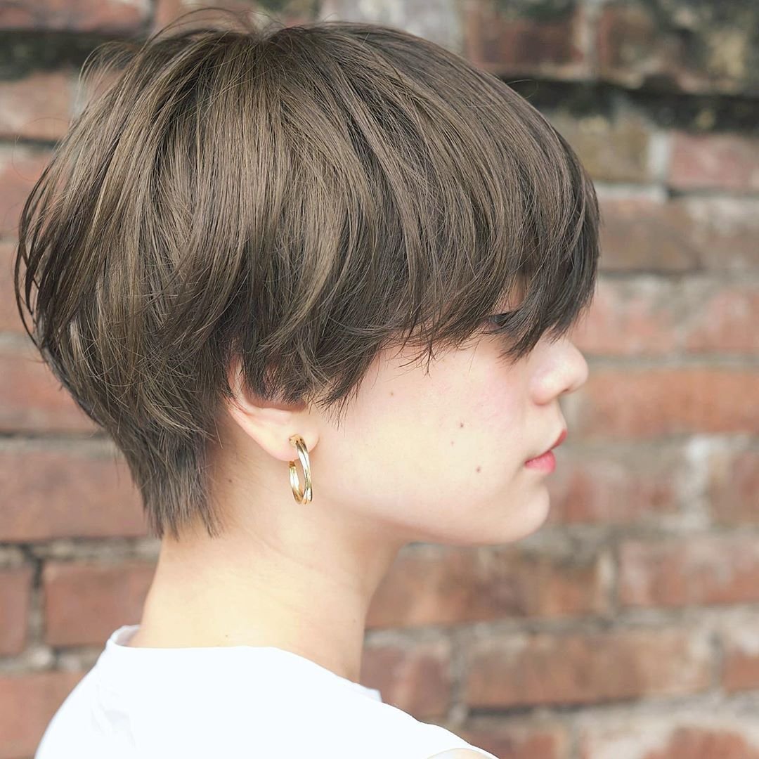 Карэ Боб стрижка короткая