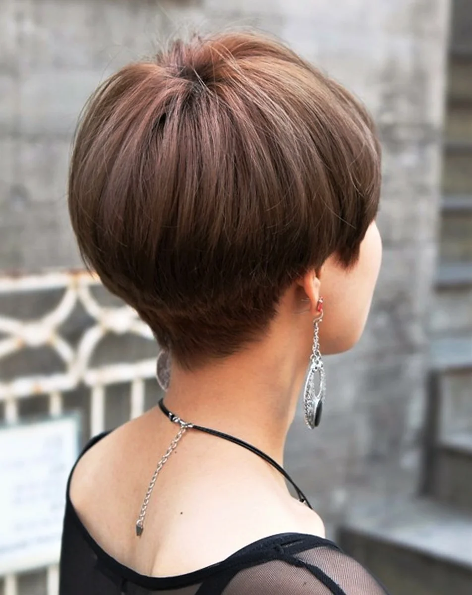 Пикси Боб с коротким затылком