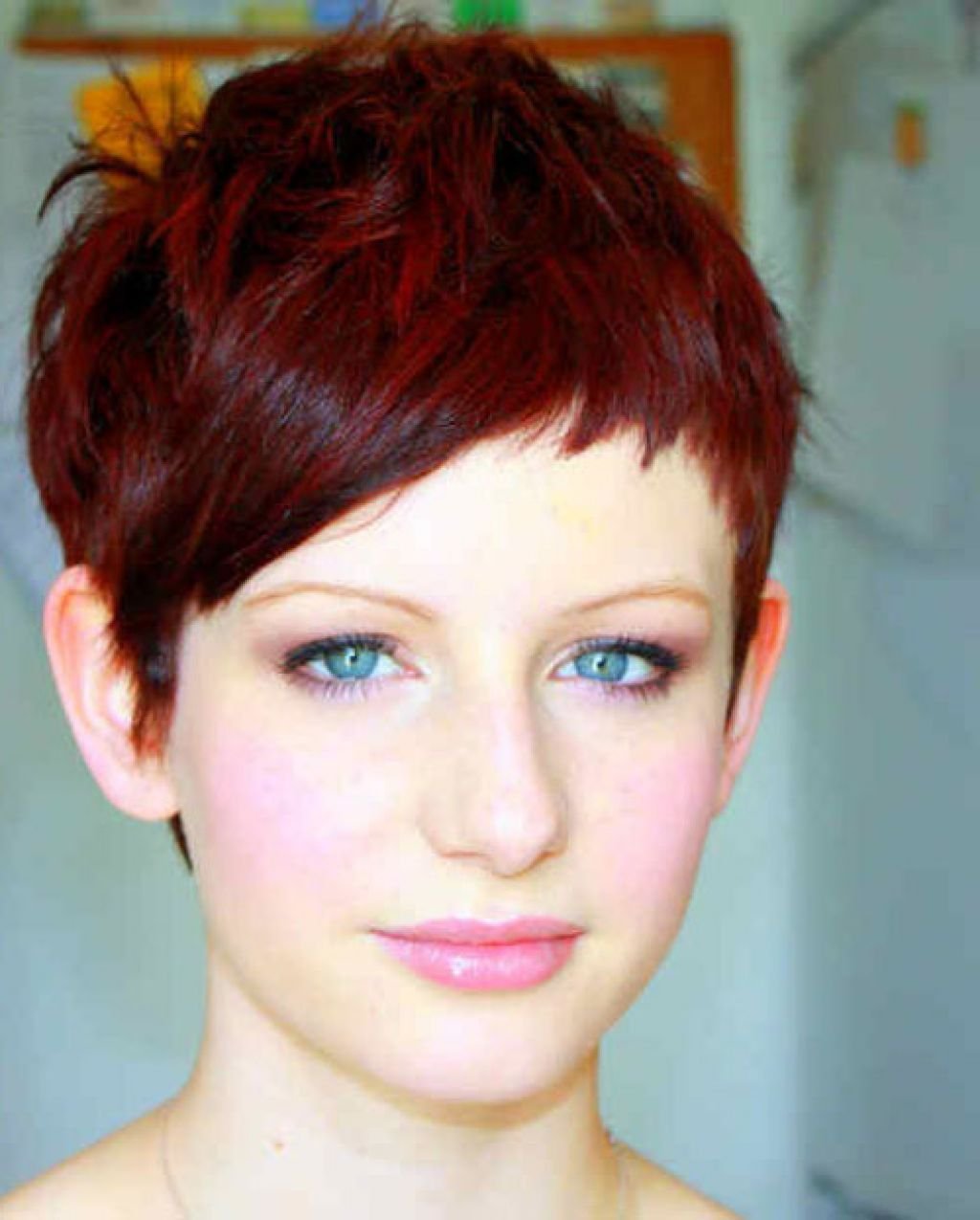 Стрижка Пикси в рыжем цвете