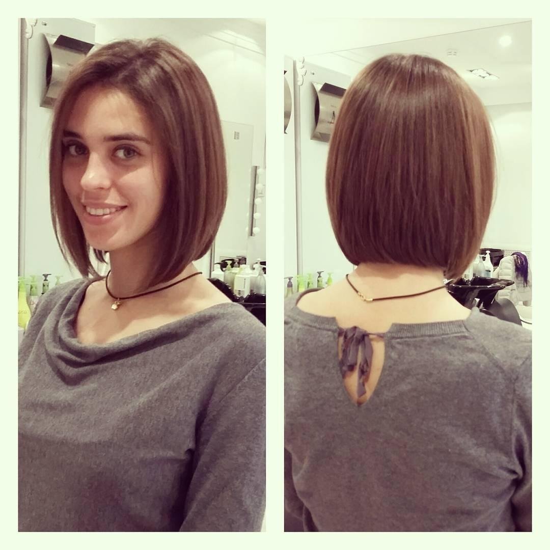 Стрижка каре с удлинением без челки