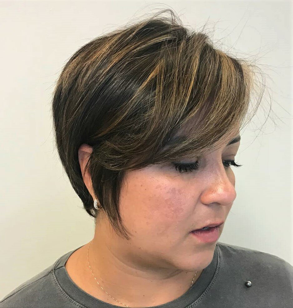 Пикси стрижка для полного лица