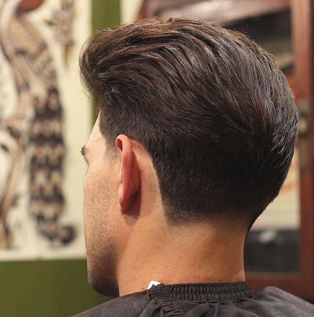 Окантовка затылка