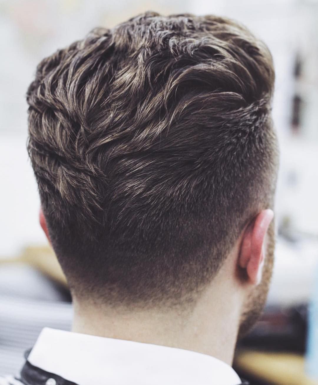 Модные мужские стрижки 2022 вид сзади