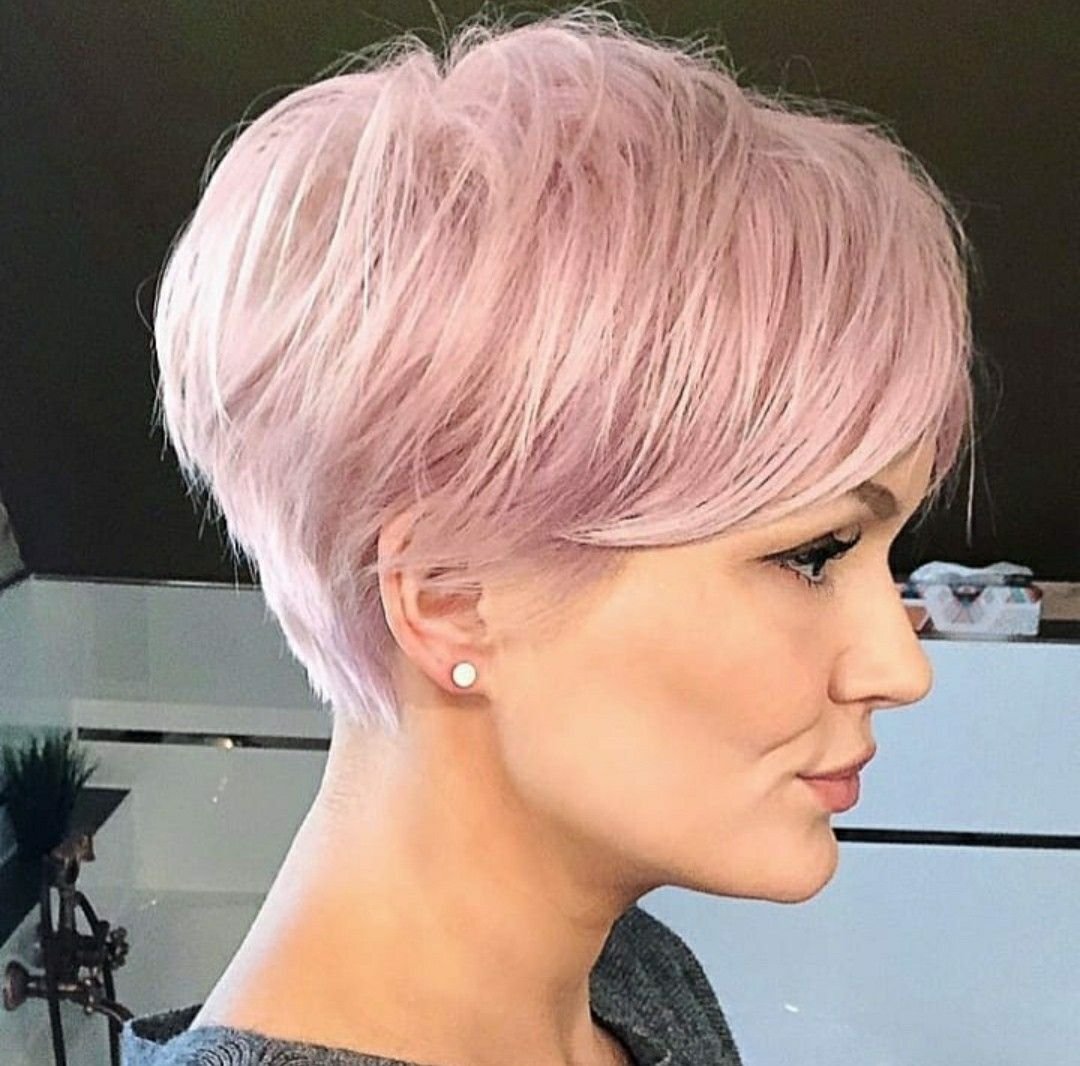 Стрижка Томбой для круглого лица