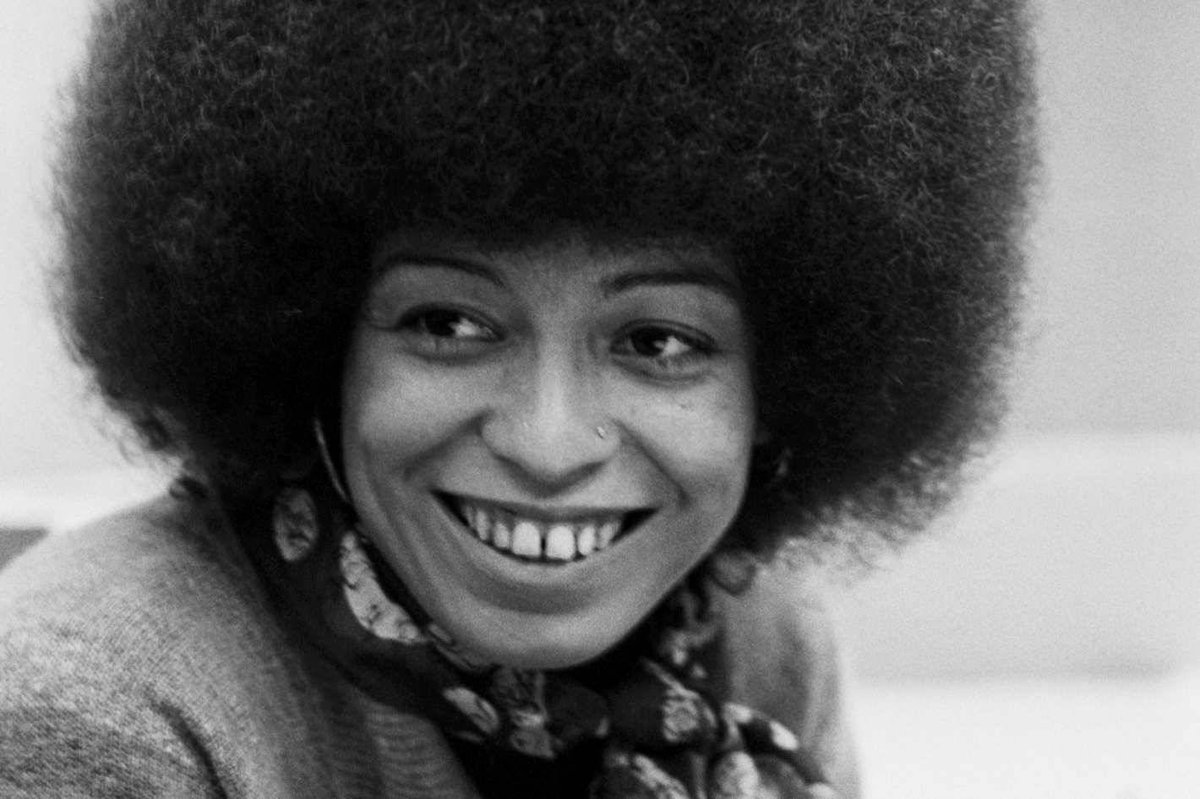 Анжелика Дэвис