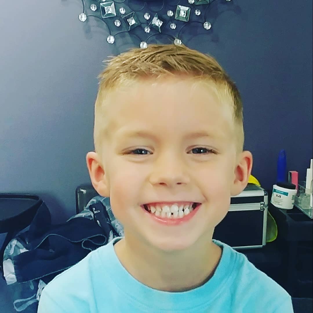 Стрижка Помпадур детская