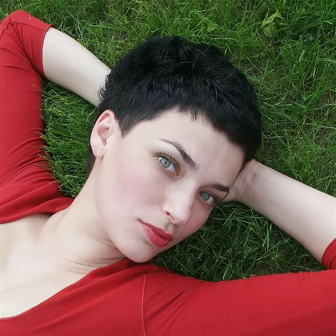 Стрижки женские короткие в Инстаграмм