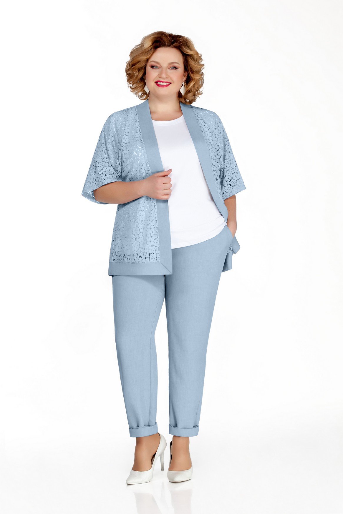 Брючный костюм для полных женщин