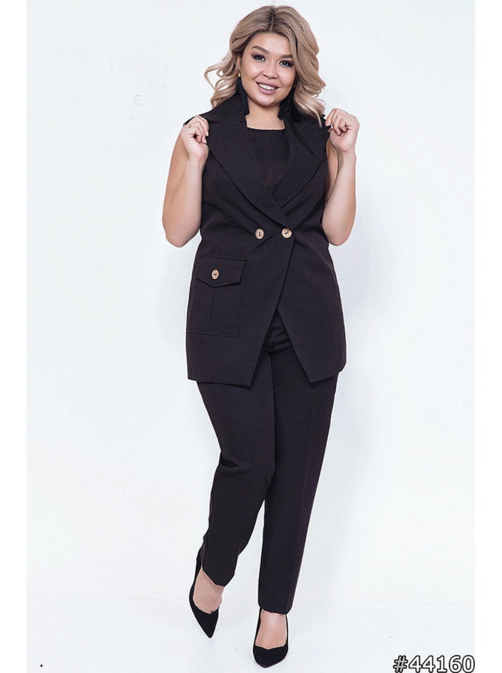 Деловой костюм для полных женщин