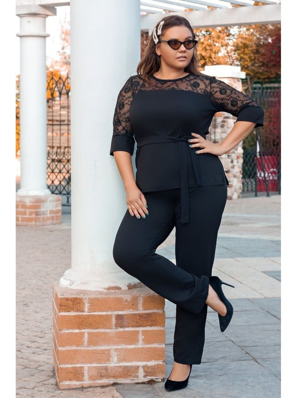 Стильная одежда для женщин