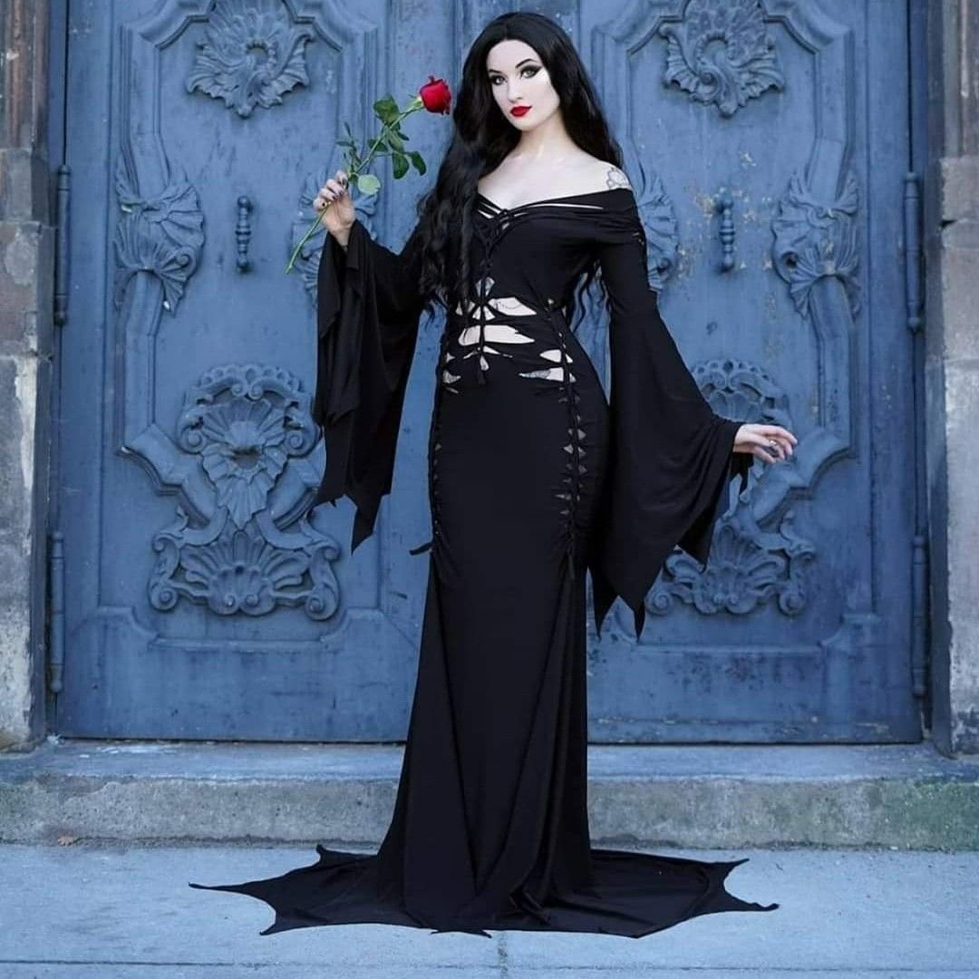 Мартиша Аддамс косплей