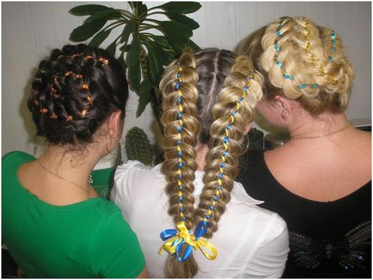 Два колоска с лентами