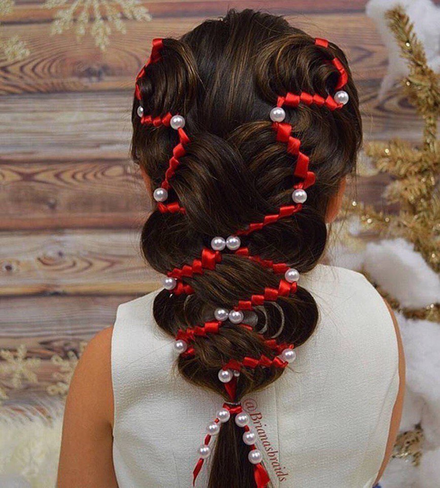 Коса с лентой для девочки