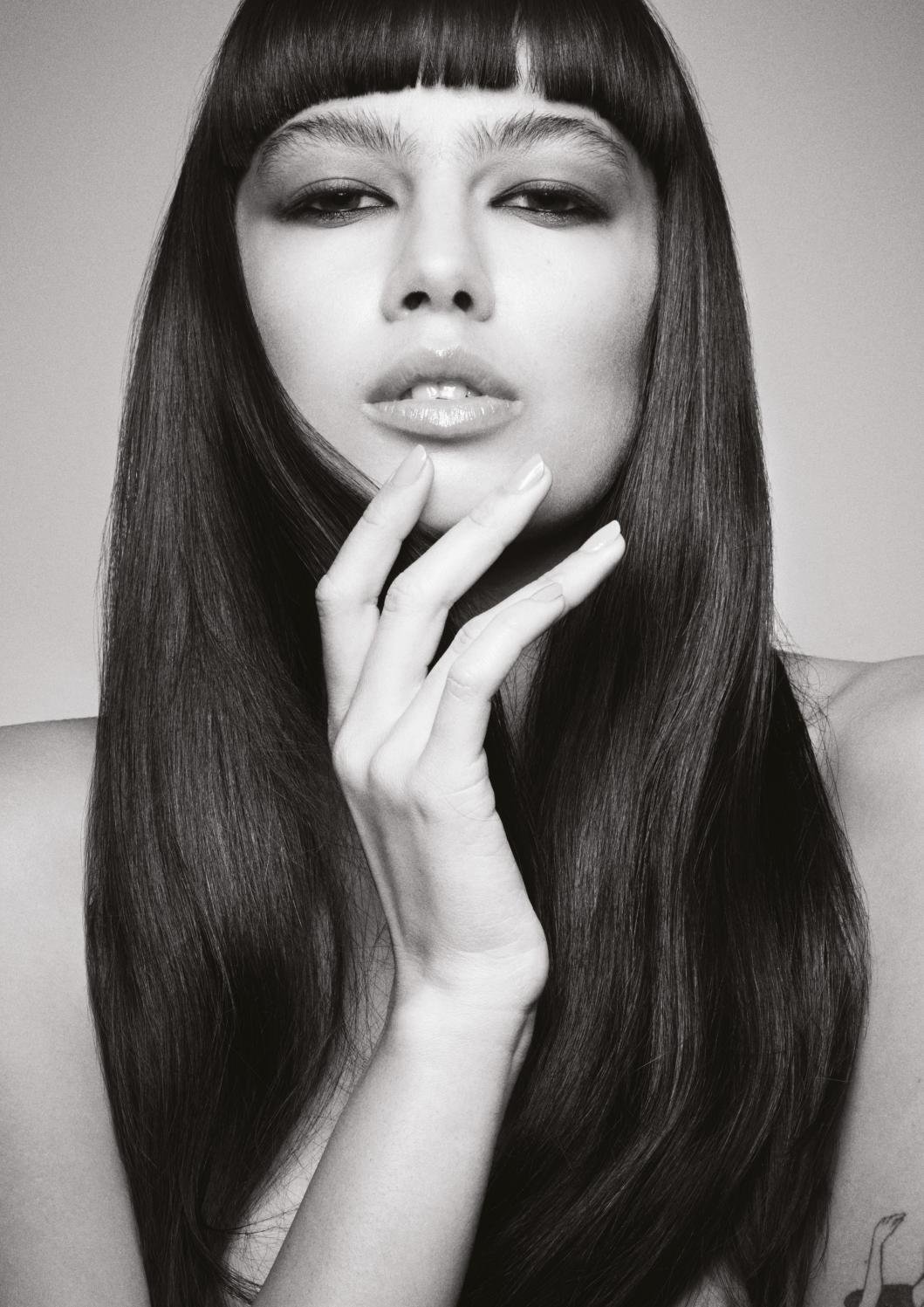 Прияескк Царская челка