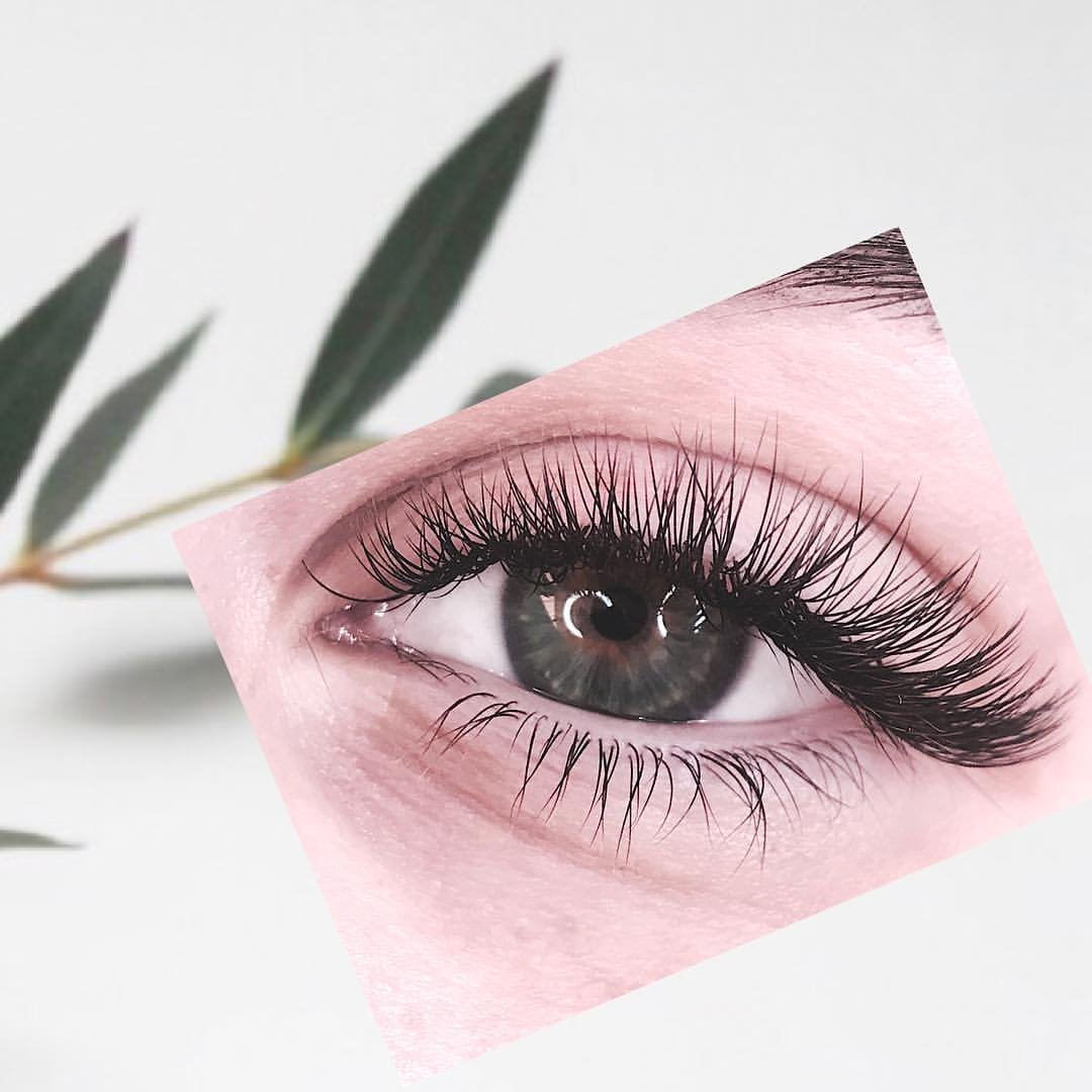 Наращивание ресниц Минимализм