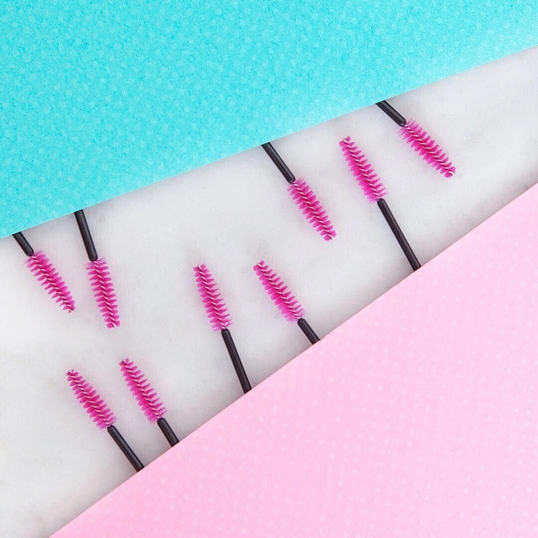 Рекламный макет наращивание ресниц