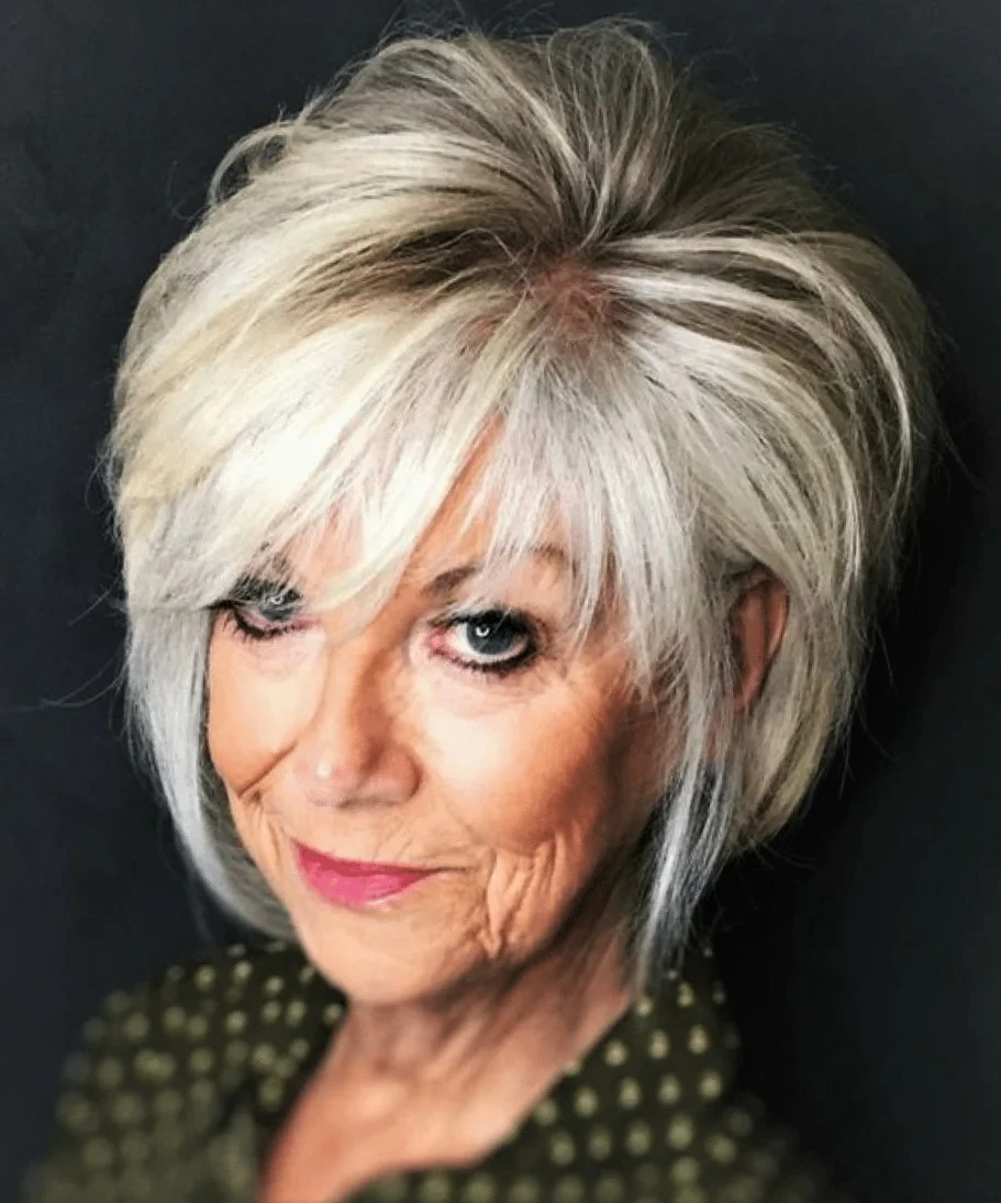 Стрижка каре Пикси для женщин после 50