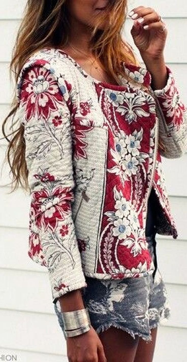 Вязаная кружевная блузка