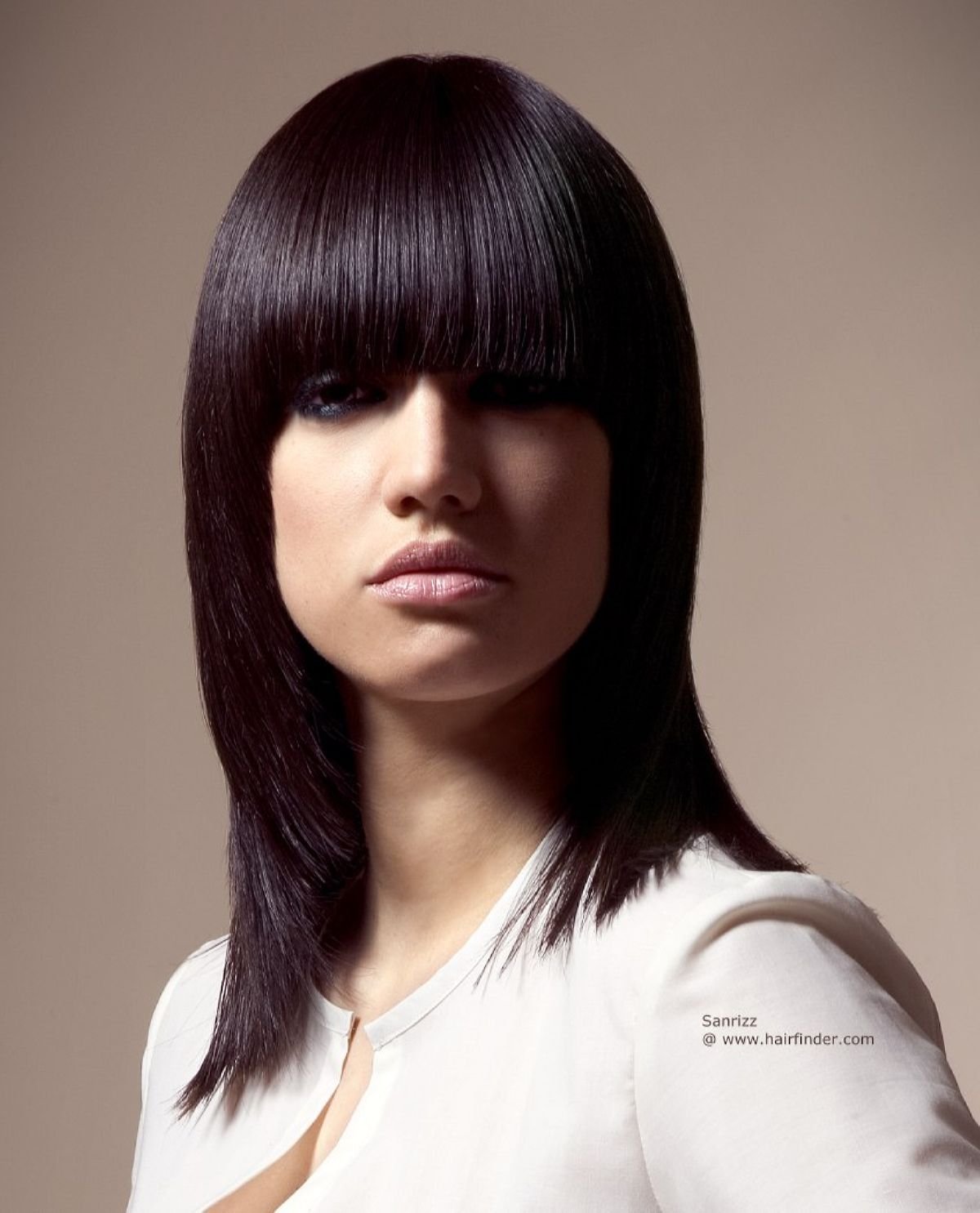 Французская челка 2022