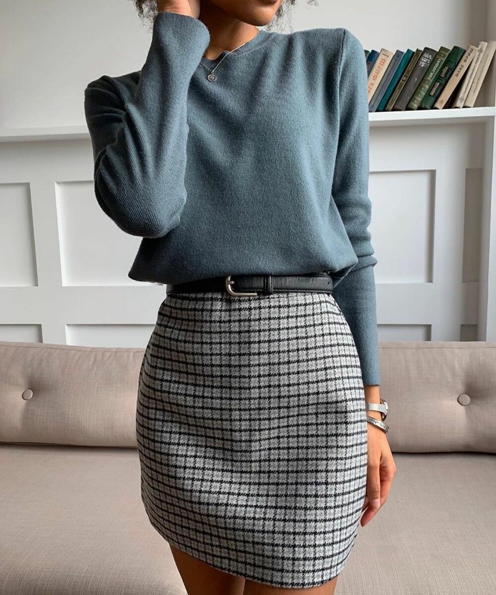 Образ с пиджаком оверсайз и юбкой мини