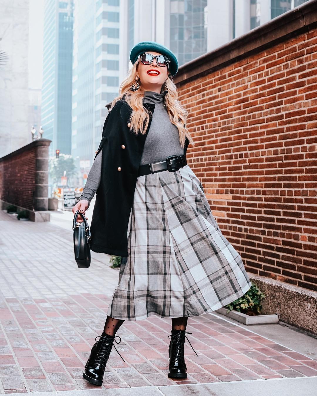 Юбка в красно черную клетку