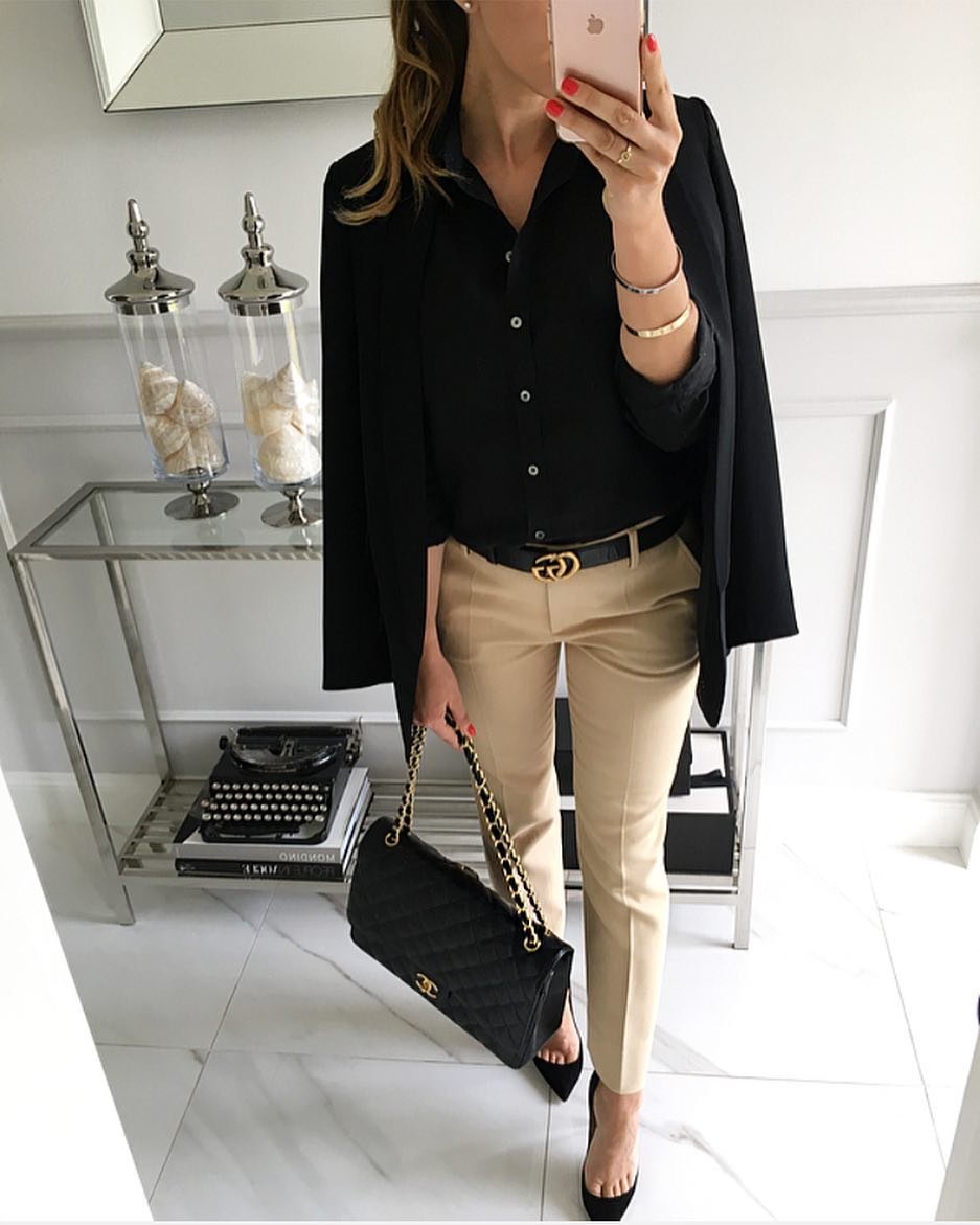 Красные брюки клеш с высокой талией