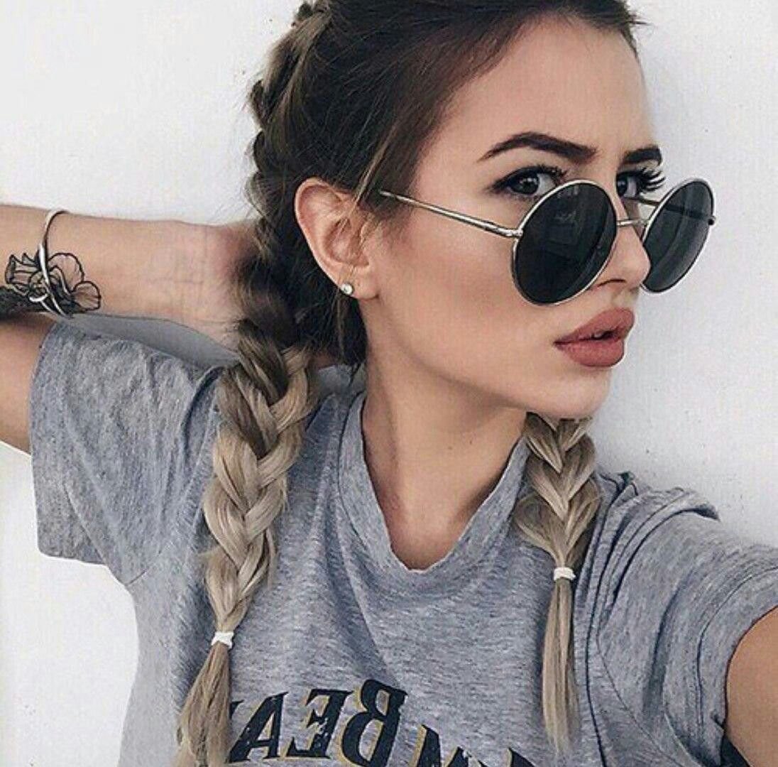 Мия Бойко с косичками