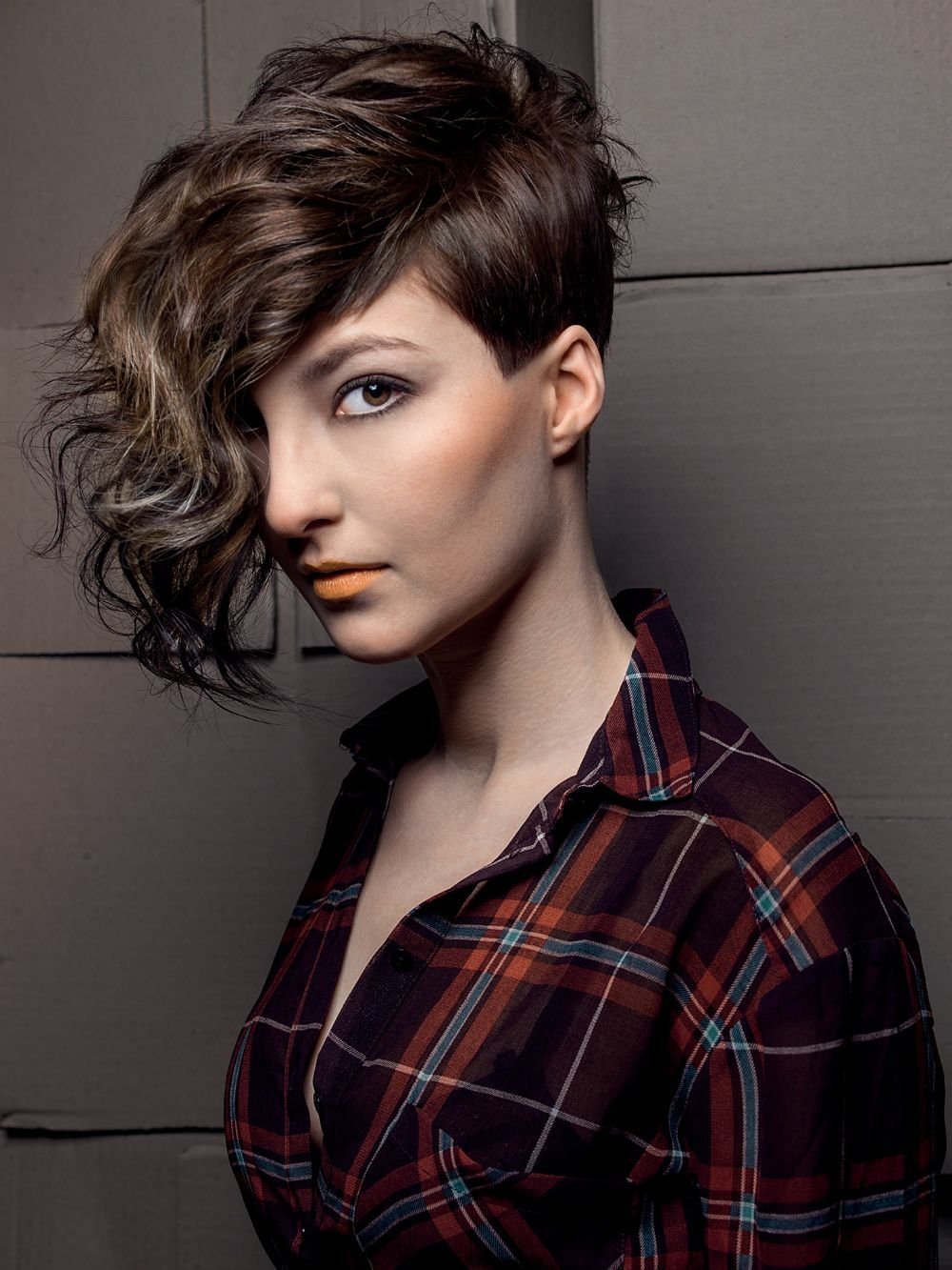 Ультракороткая стрижка Пикси