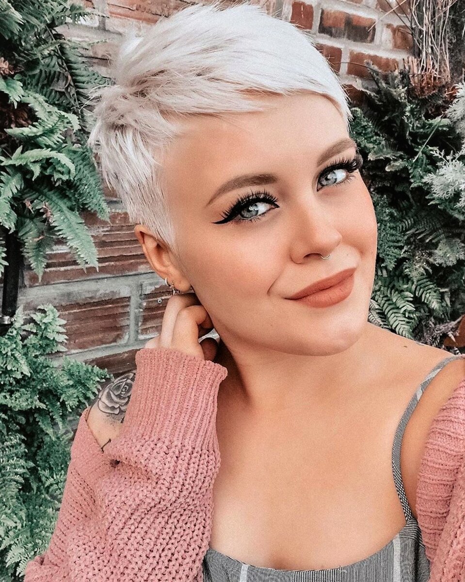 Прическа хвост на длинные волосы