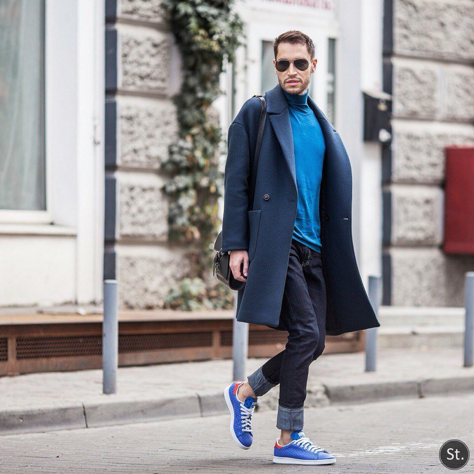 Адам Галлахер лук пальто