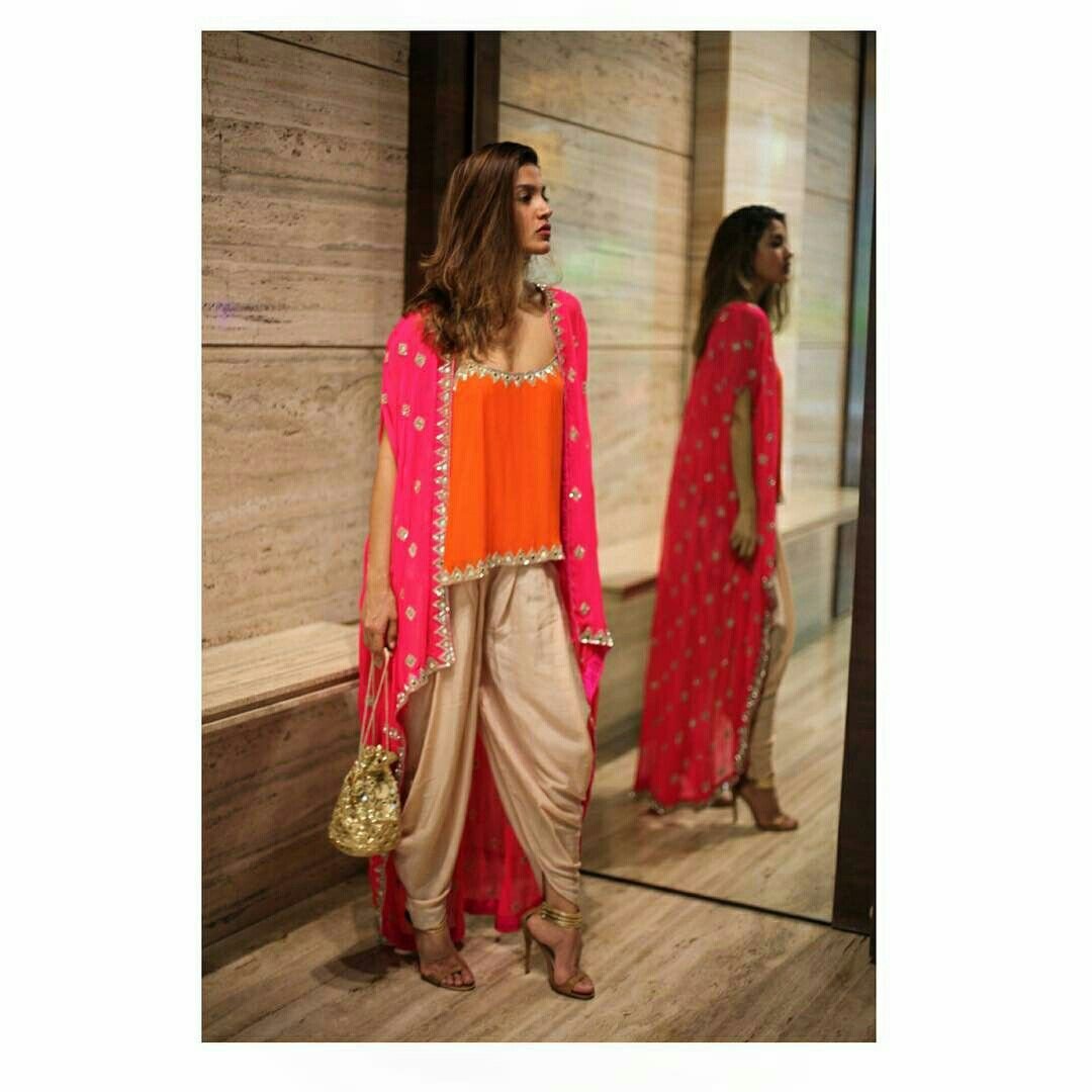 Вечеринка в индийском стиле для женщин