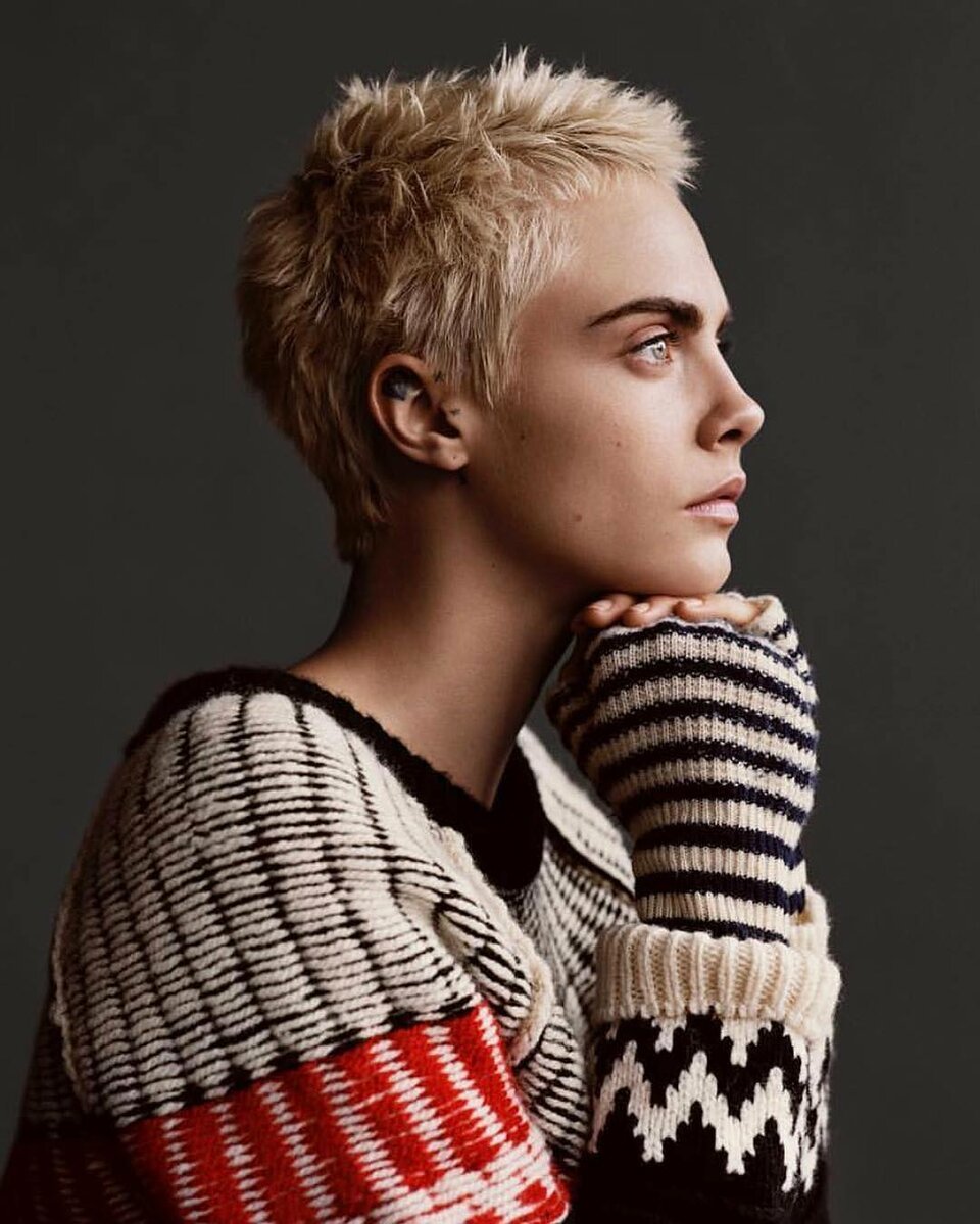 Cara Delevingne с короткой стрижкой