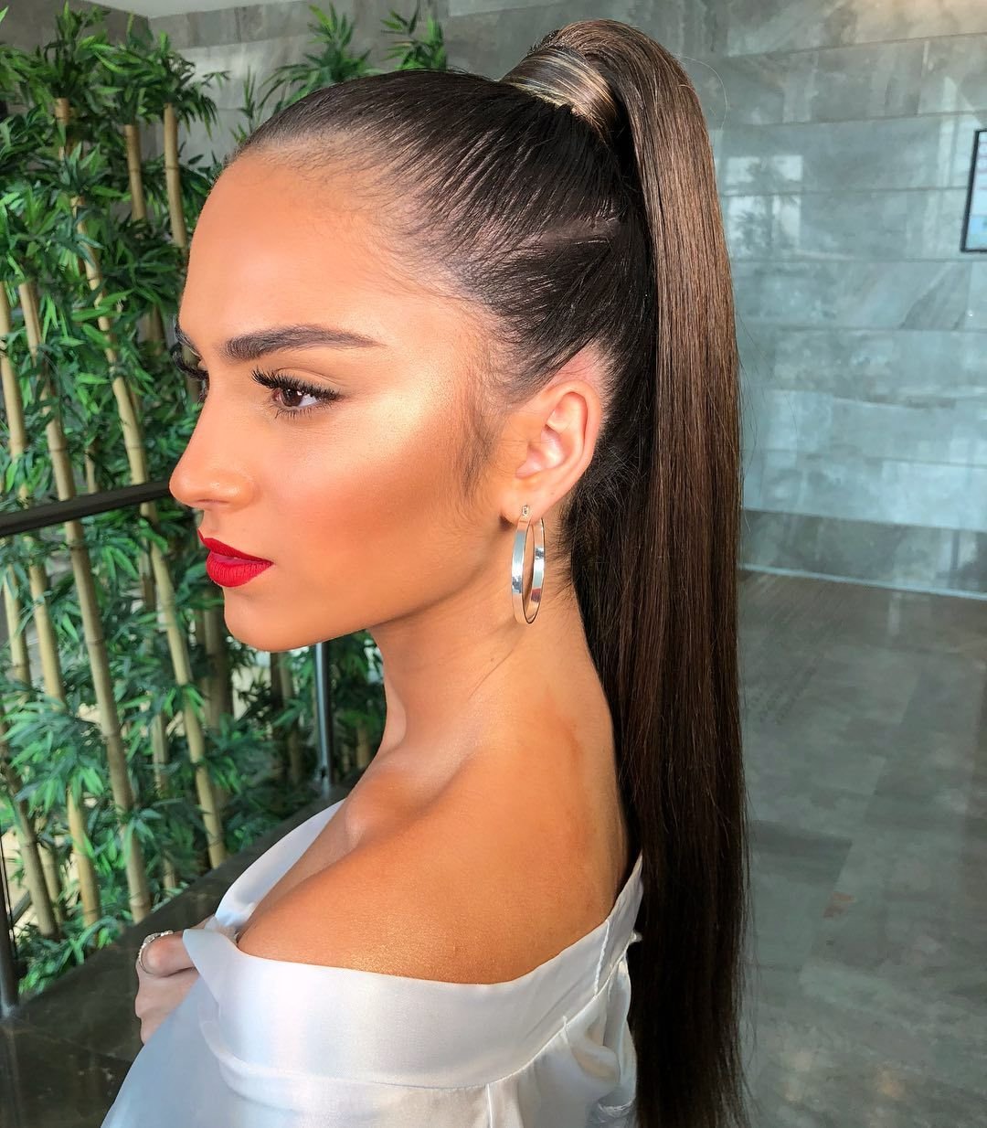 Юля гаврилина прически хвост