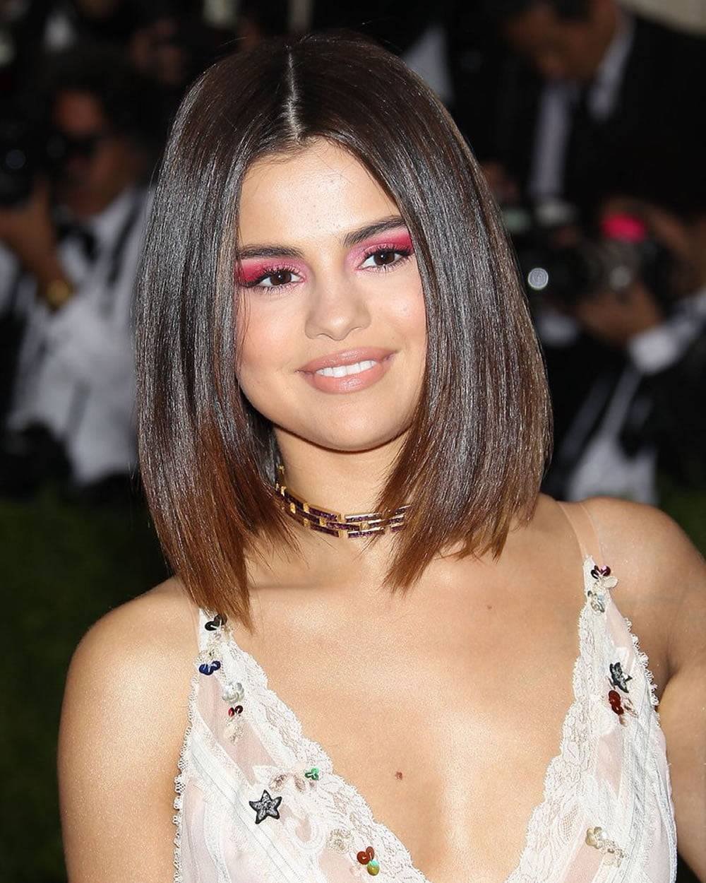 Виктория Джастис стрижка