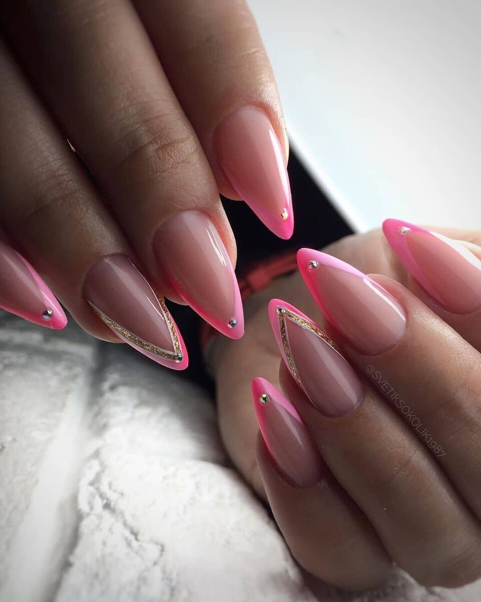 Френч 2022 бордовый миндаль