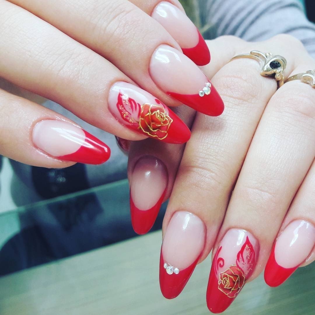 Красный матовый френч