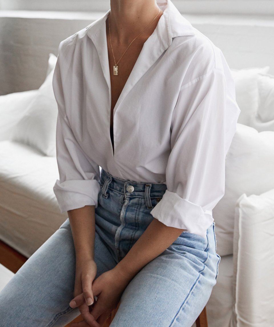 Белая рубашка оверсайз: 5 самых модных образов