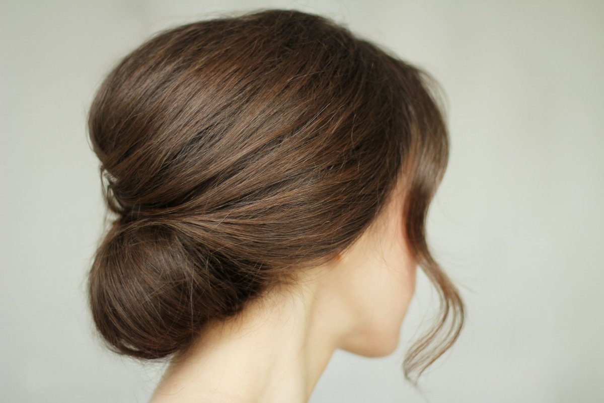 Красивые легкие прически на свадьбу