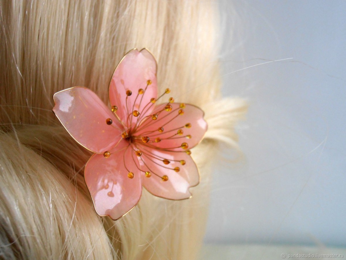 Заколка для волос