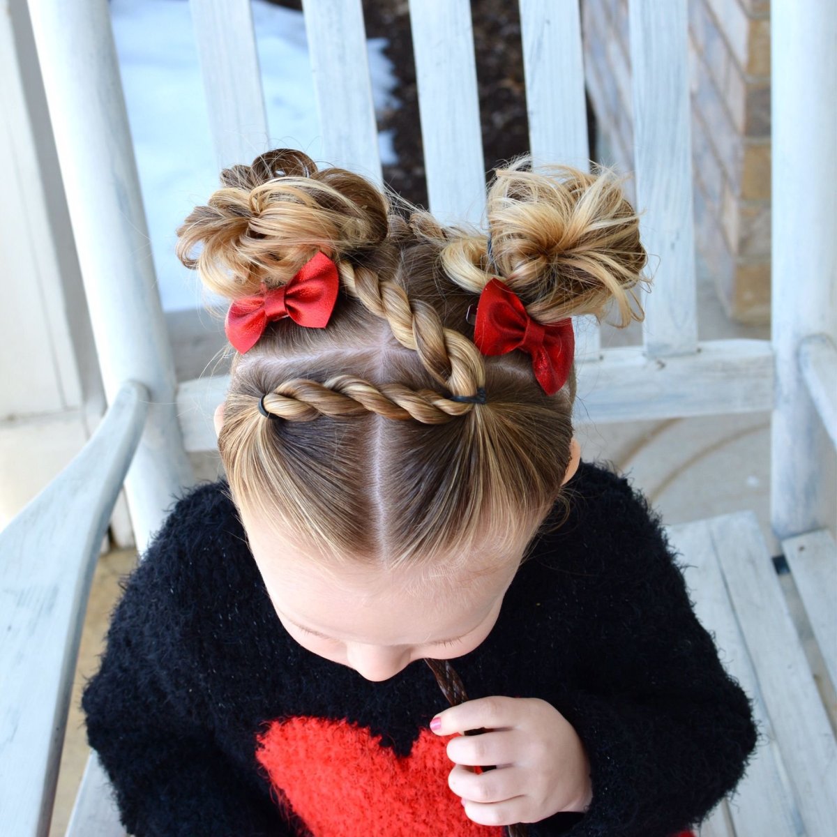 Простые причёски для девочек на короткие волосы