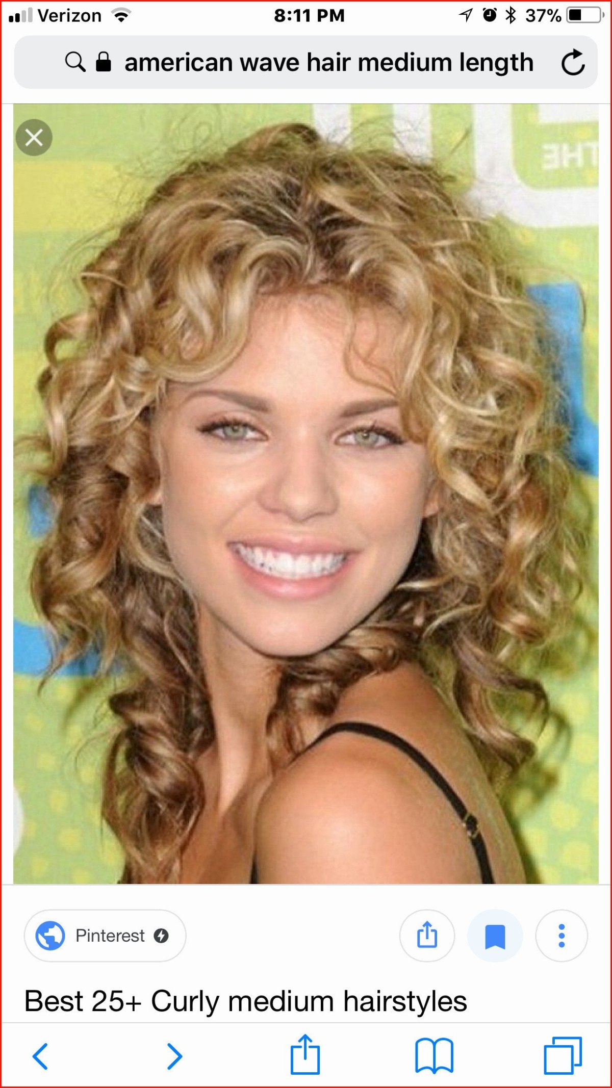 Лёгкая химия на средние волосы с челкой