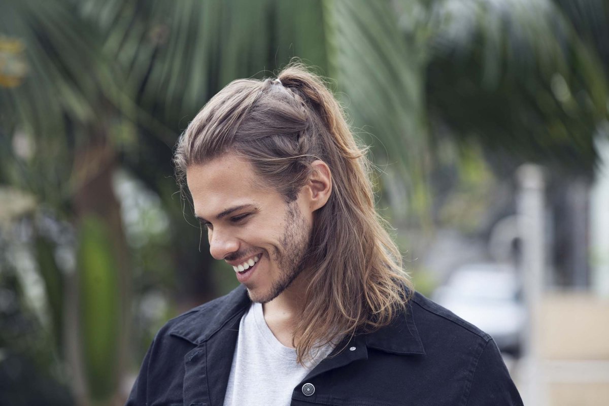 Длинные волосы у мужчин